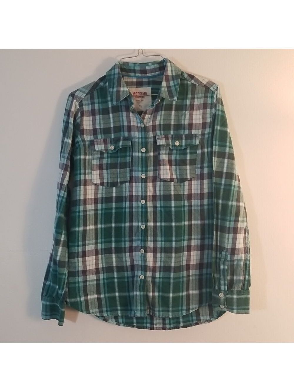 Women's Plaid Shirt. C1